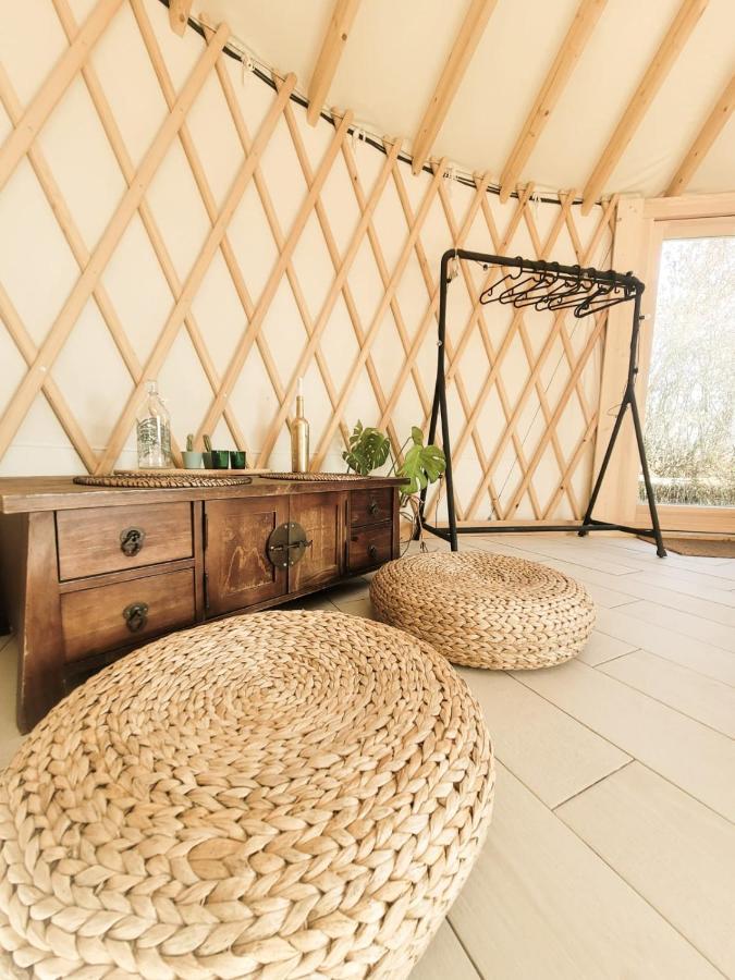 Jurty Glamping Hotel Gostynin Exterior foto